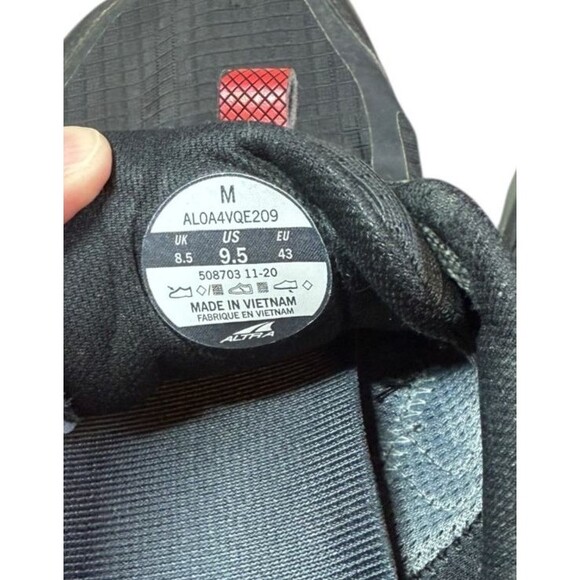 Altra Lone Peak 5 Shoes Mens Size 9.5 Black/Red Running Sneakers AL0A4VQE209 - Picture 5 of 10